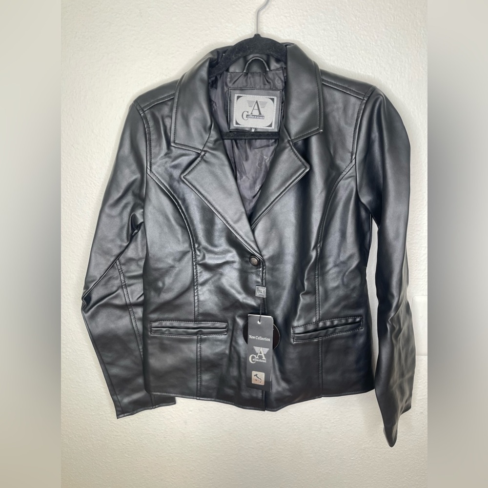 Nwt Armani collizioni leather jacket size m